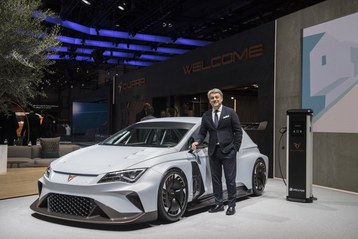 Leon e-Racer