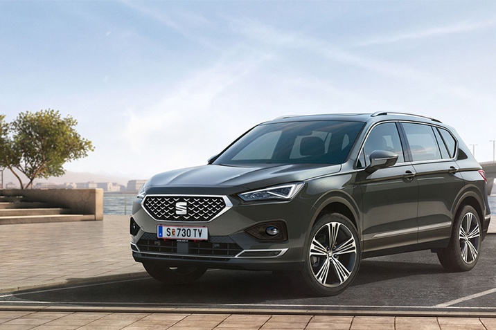seat-tarraco-xcellence-large-suv-trim-exterior-view-front-angle.jpg